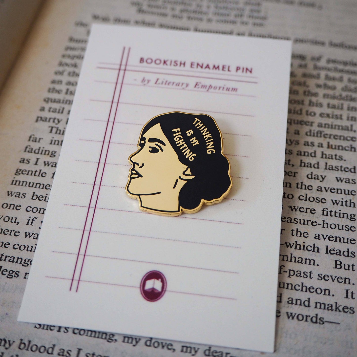 Virginia Woolf - Book Lover Gold Enamel Pin Badge